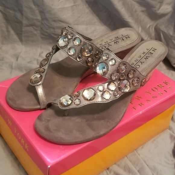 New York Transit Brown Bronze Toe Loop Wedge Sandals with Rhinestones. Size 10. - Picture 1 of 4